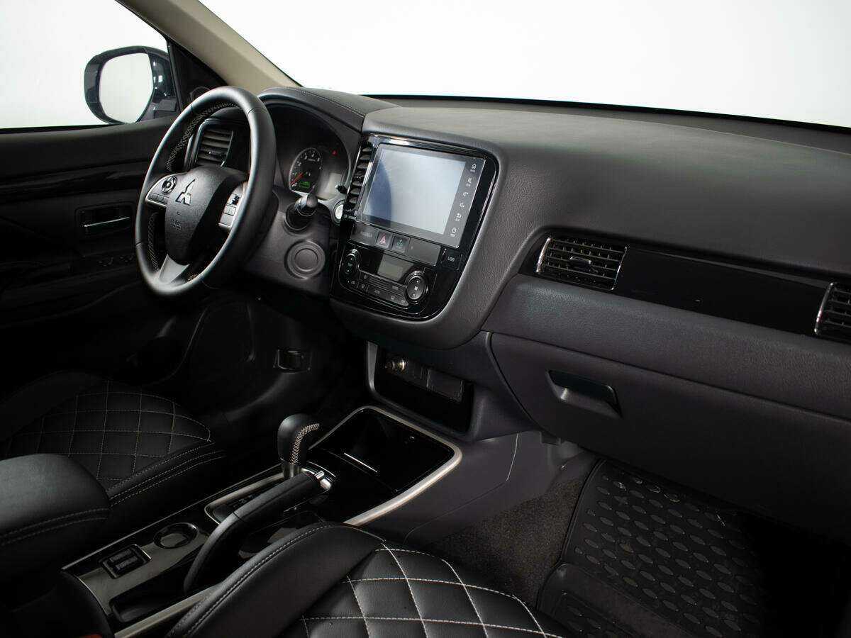 Купить Mitsubishi Outlander, 2022, 14 500 км.. Фото: #8