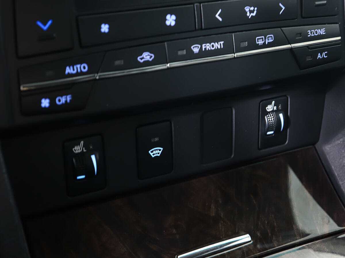 Купить Toyota Camry, 2017, 222 516 км.. Фото: #9