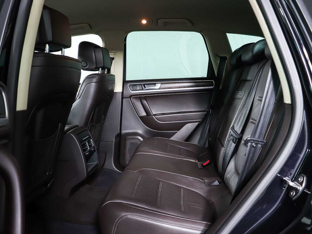 Купить Volkswagen Touareg, 2013, 117 893 км.. Фото: #9