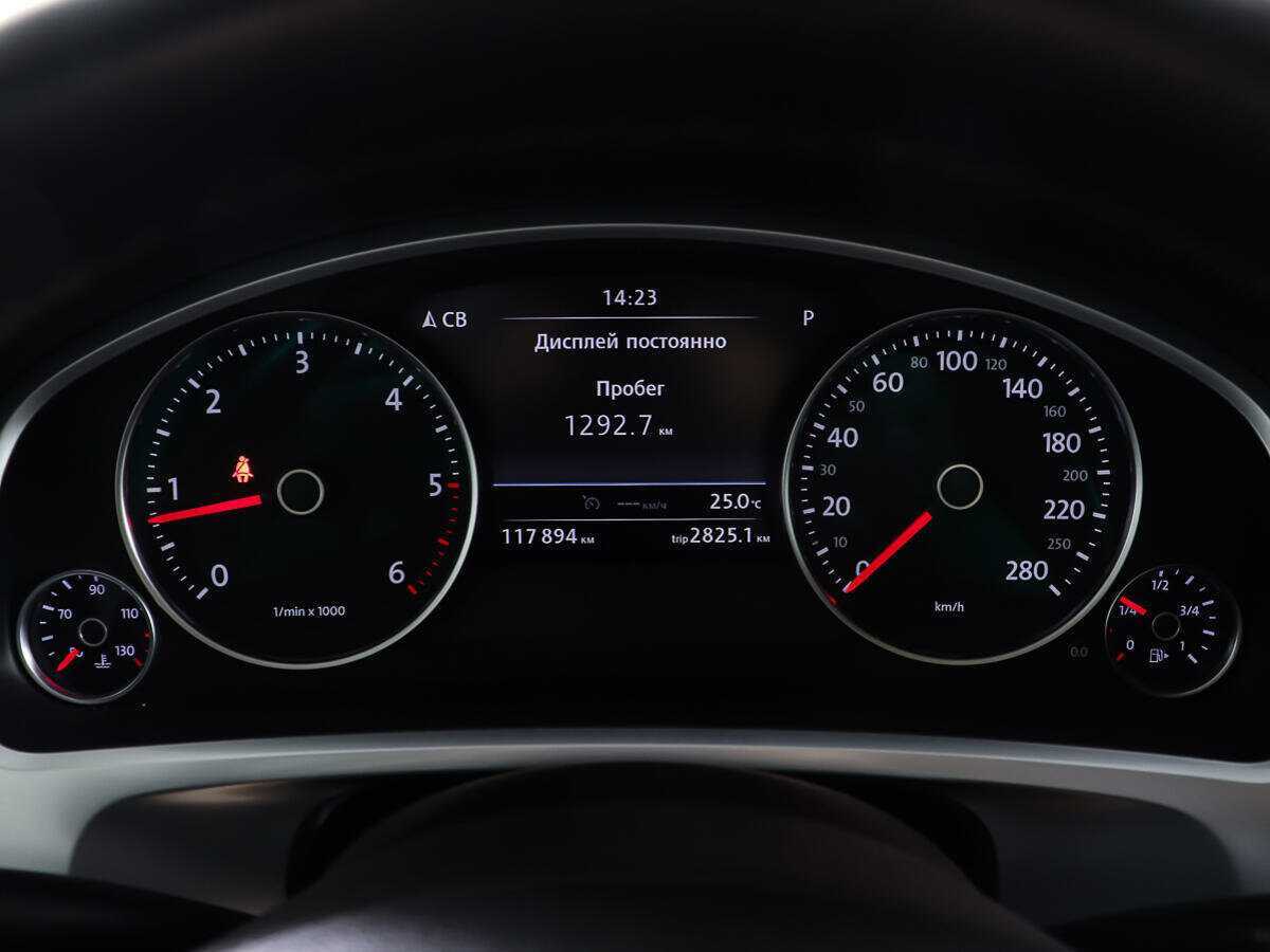 Купить Volkswagen Touareg, 2013, 117 893 км.. Фото: #13