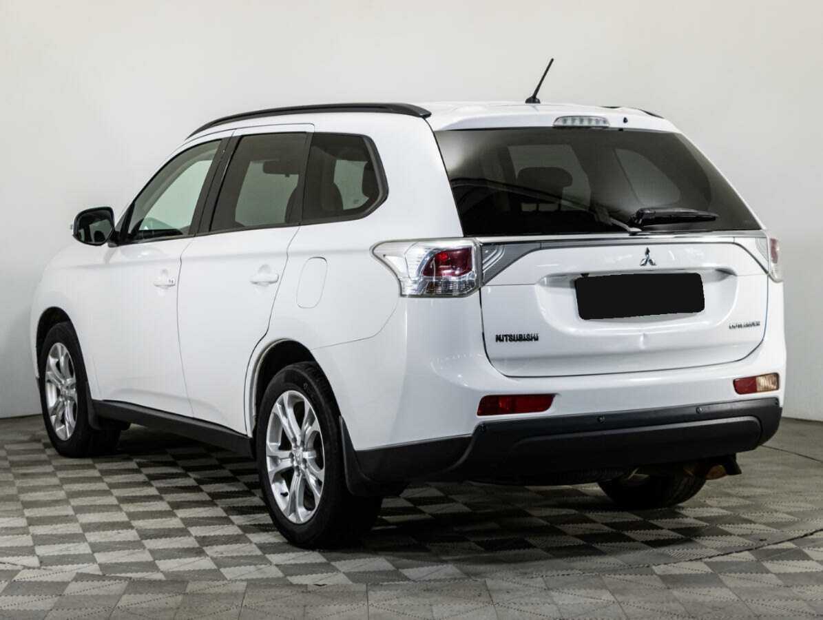 Купить Mitsubishi Outlander, 2014, 264 703 км.. Фото: #6