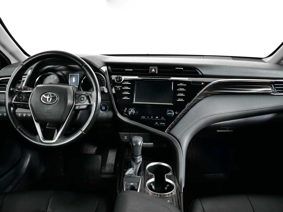 Купить Toyota Camry, 2020, 112 381 км.. Фото: #11