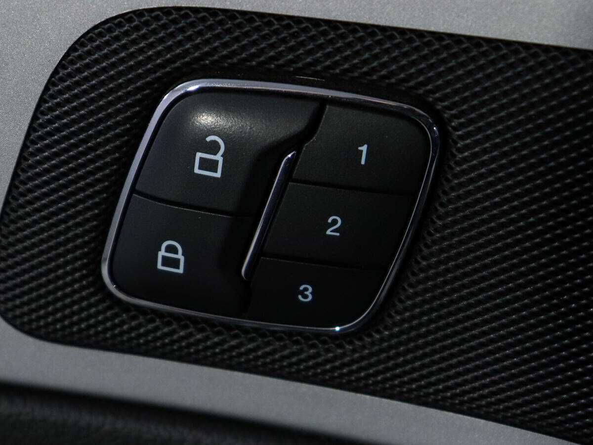 Купить Ford Explorer, 2014, 167 346 км.. Фото: #19