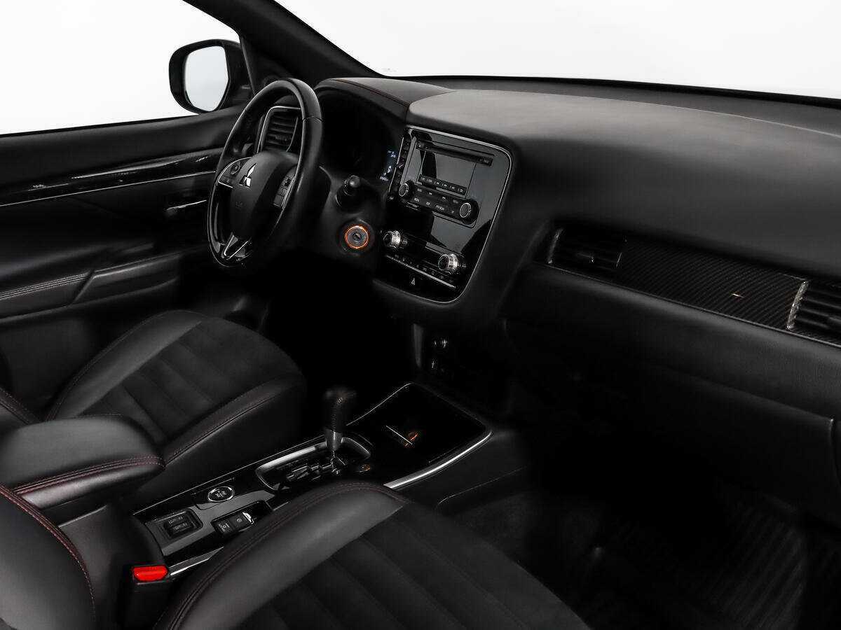 Купить Mitsubishi Outlander, 2021, 74 533 км.. Фото: #12