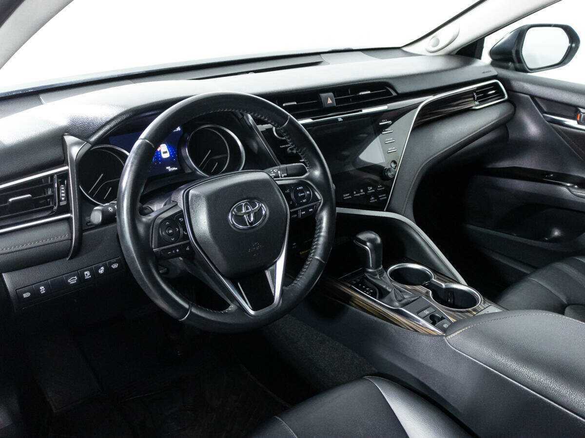 Купить Toyota Camry, 2020, 57 531 км.. Фото: #10
