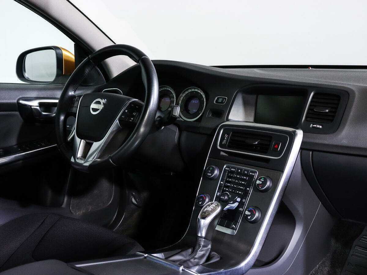 Купить Volvo S60, 2012, 173 898 км.. Фото: #6