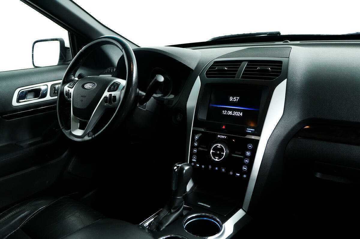 Купить Ford Explorer, 2012, 146 721 км.. Фото: #8