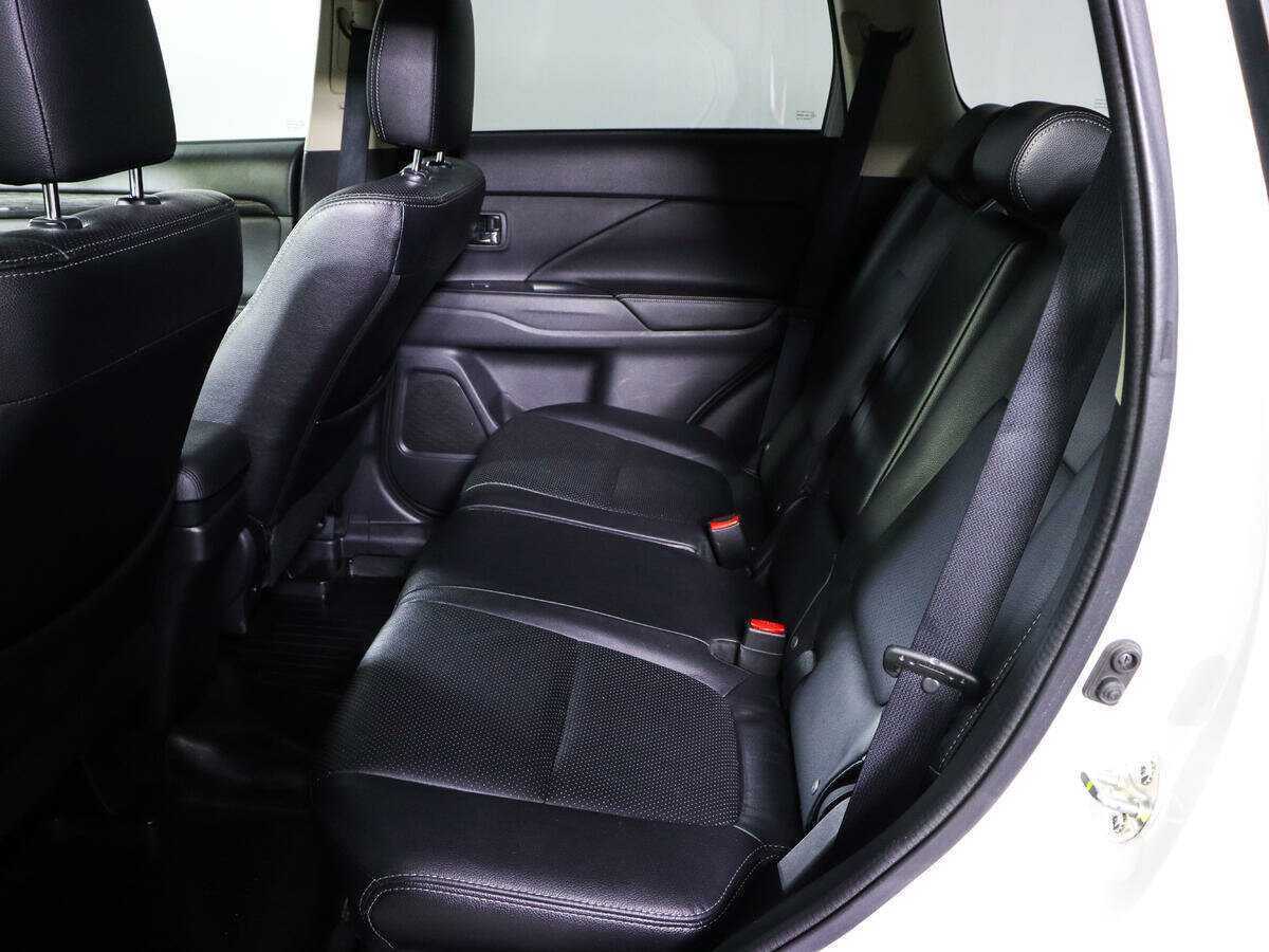Купить Mitsubishi Outlander, 2016, 88 000 км.. Фото: #8