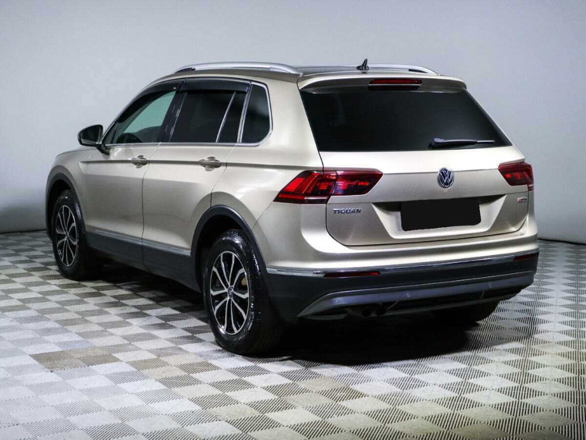 Купить Volkswagen Tiguan, 2018, 67 721 км.. Фото: #6