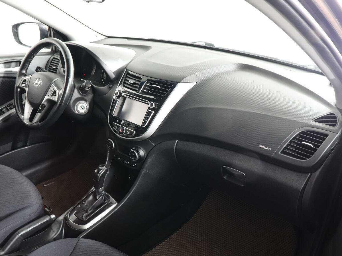 Купить Hyundai Solaris, 2015, 165 748 км.. Фото: #8