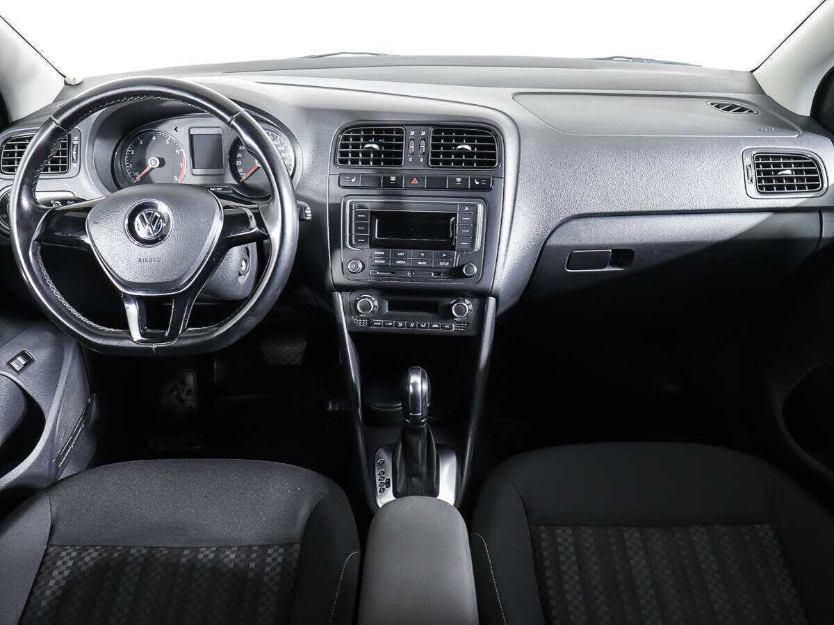 Купить Volkswagen Polo, 2017, 97 800 км.. Фото: #9