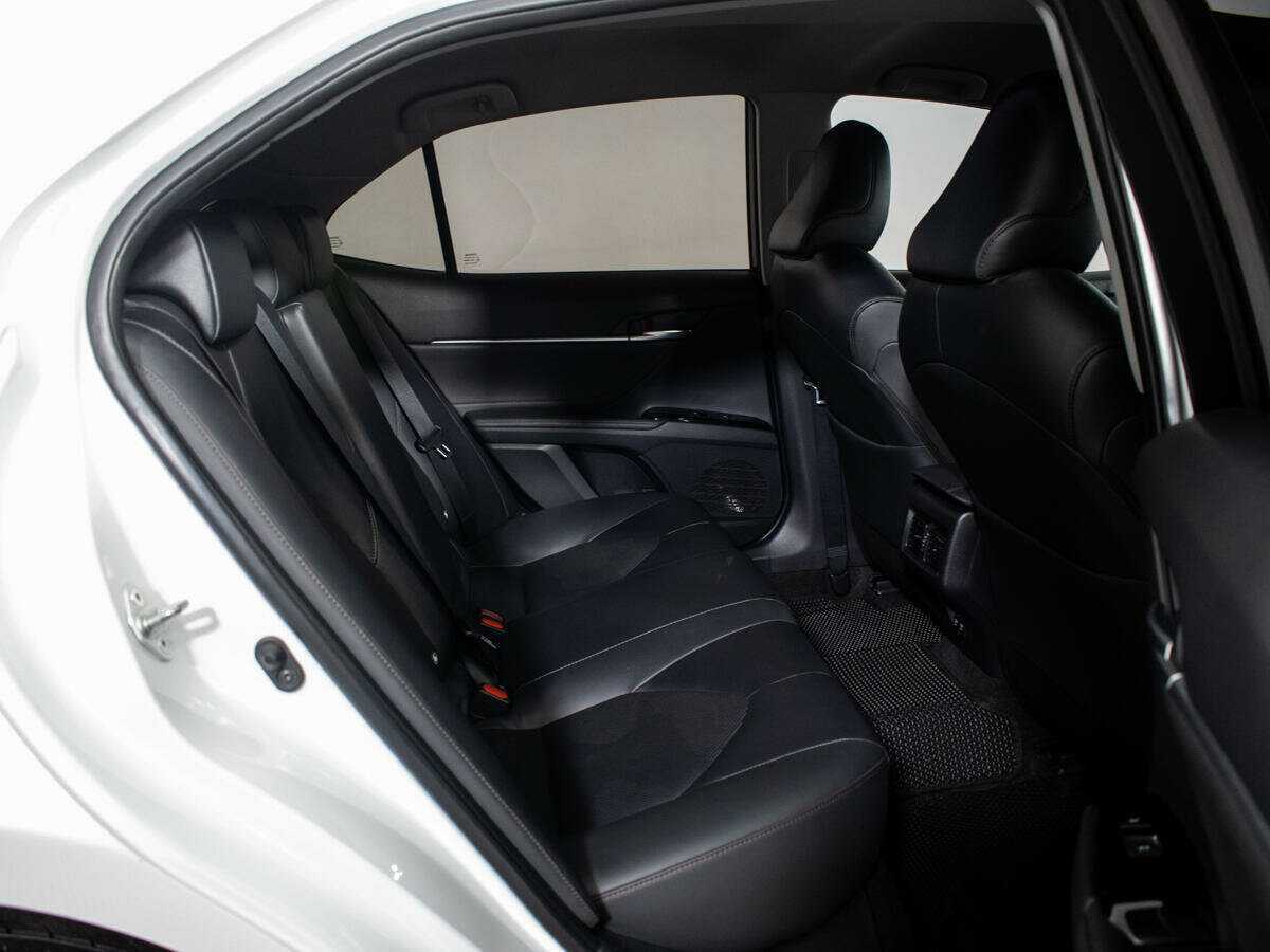 Купить Toyota Camry, 2019, 141 665 км.. Фото: #6