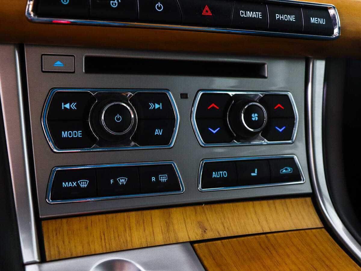 Купить Jaguar XF, 2014, 55 000 км.. Фото: #16