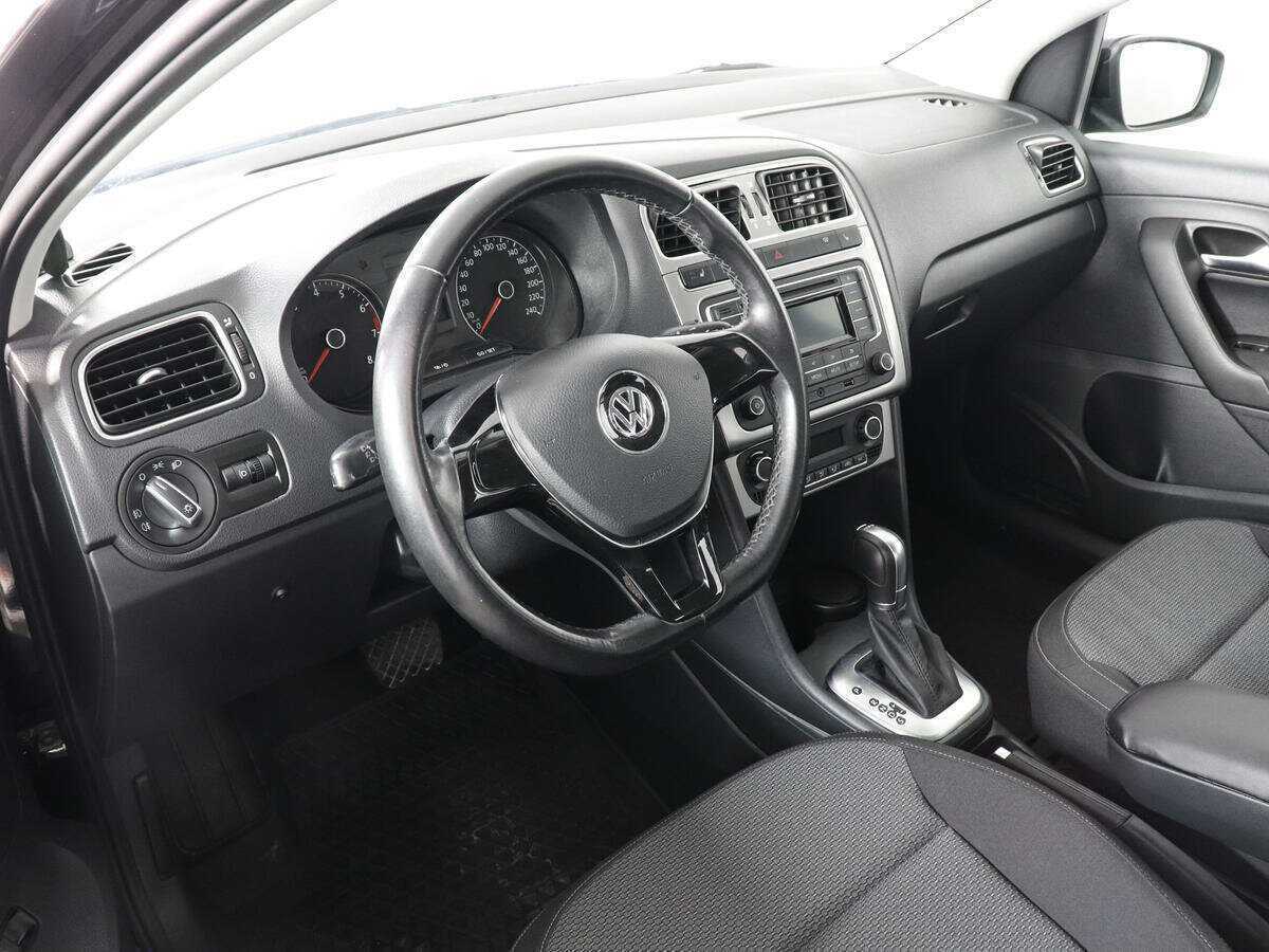 Купить Volkswagen Polo, 2017, 28 890 км.. Фото: #6