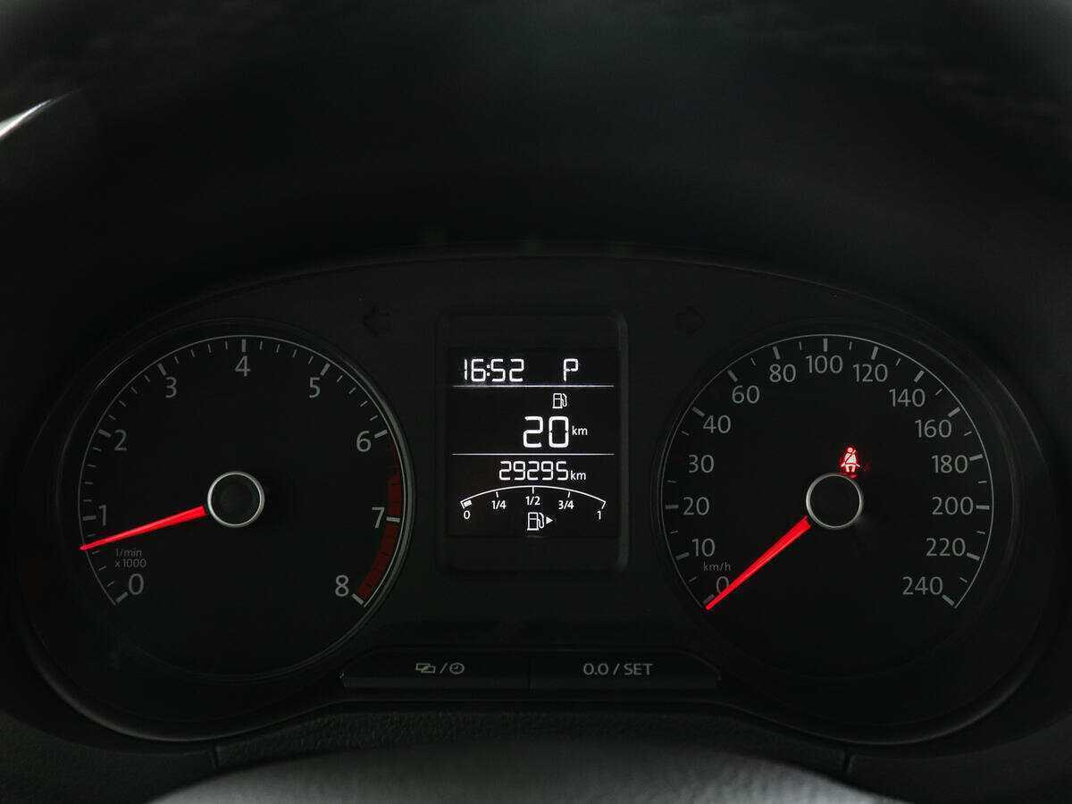 Купить Volkswagen Polo, 2017, 28 890 км.. Фото: #8