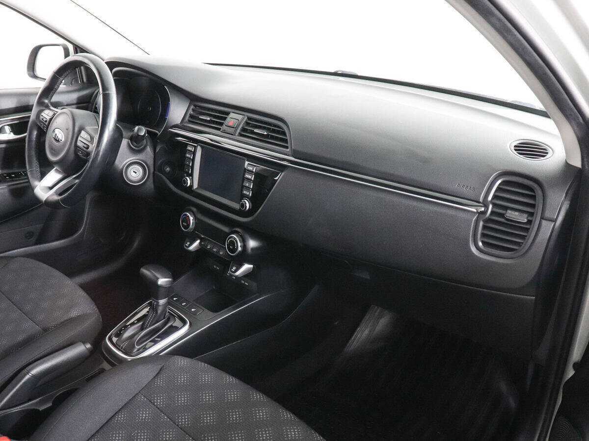 Купить Kia Rio, 2017, 84 832 км.. Фото: #9
