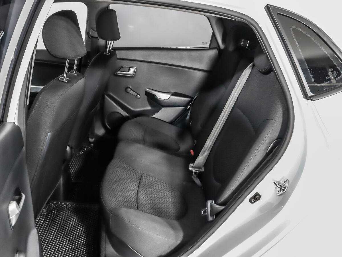 Купить Kia Rio, 2012, 155 596 км.. Фото: #9