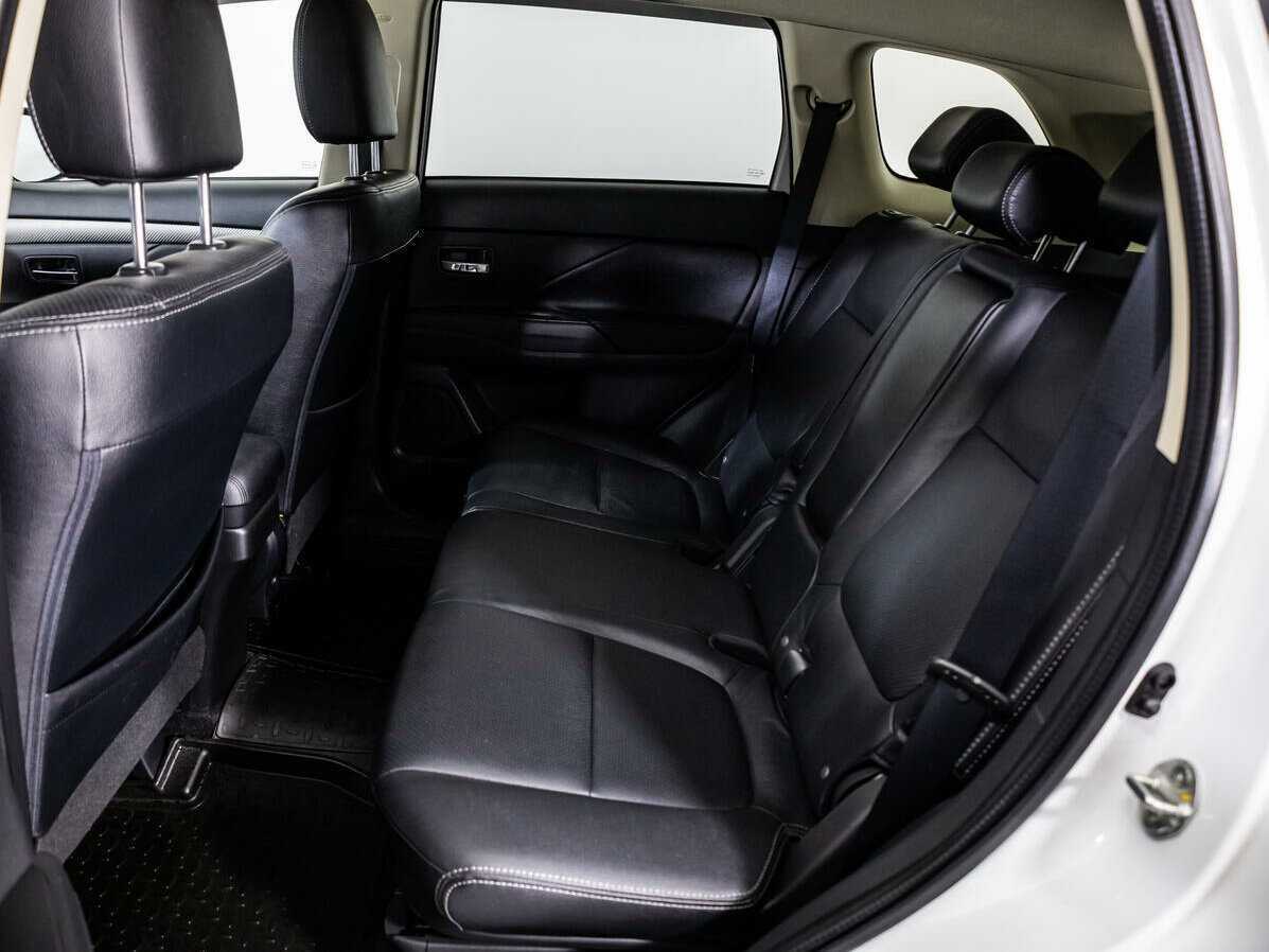 Купить Mitsubishi Outlander, 2014, 144 158 км.. Фото: #9