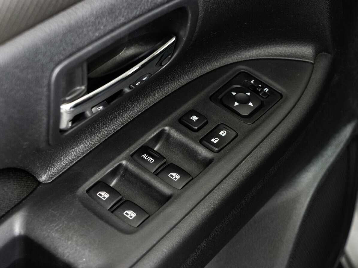 Купить Mitsubishi Outlander, 2016, 145 837 км.. Фото: #10