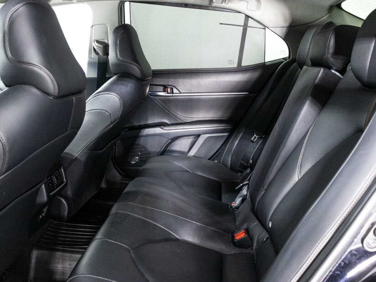 Купить Toyota Camry, 2018, 79 554 км.. Фото: #9