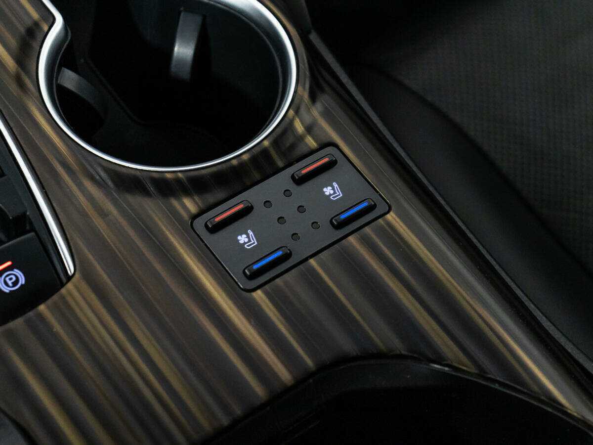 Купить Toyota Camry, 2018, 79 554 км.. Фото: #17