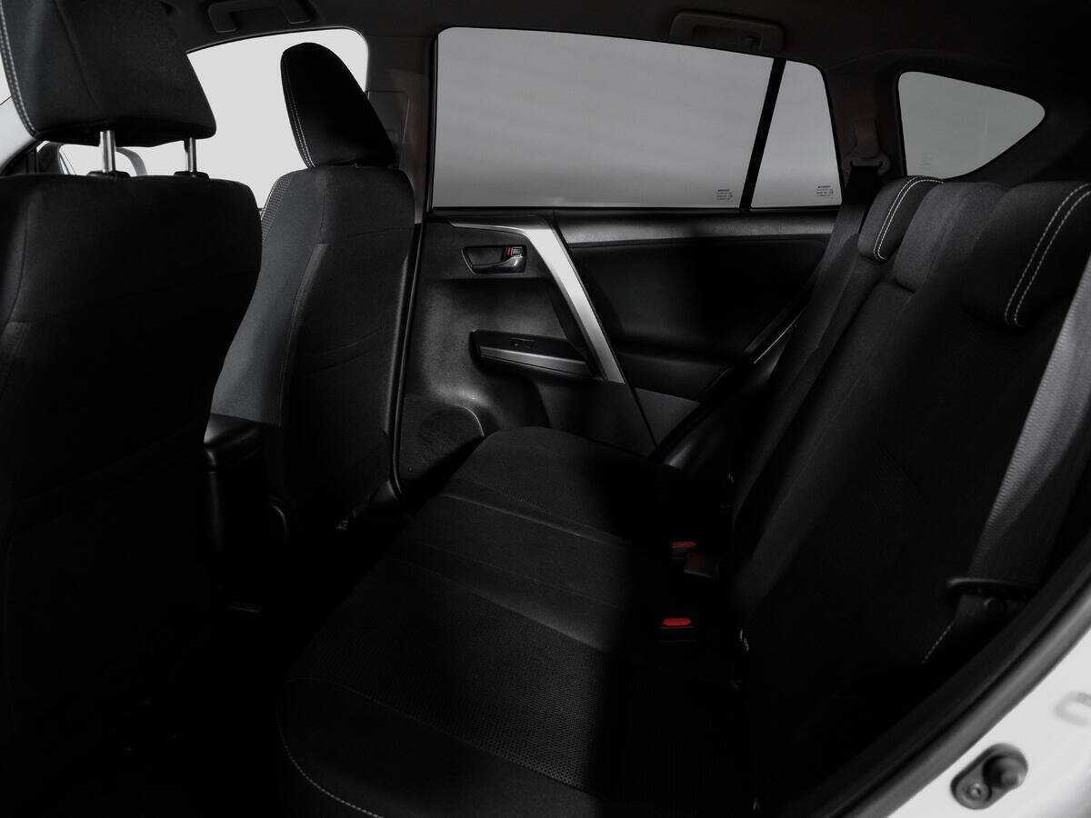 Купить Toyota RAV4, 2018, 92 900 км.. Фото: #9