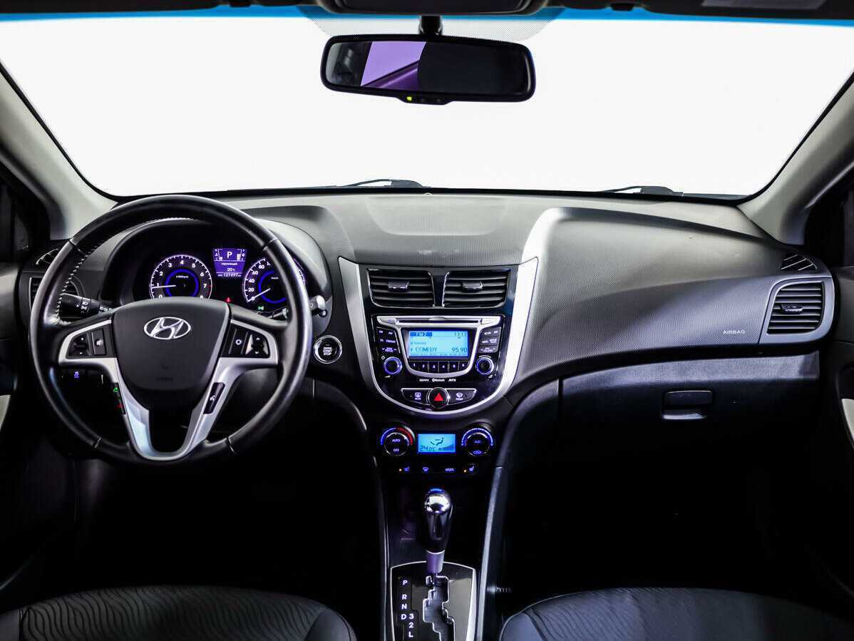 Купить Hyundai Solaris, 2012, 127 497 км.. Фото: #8