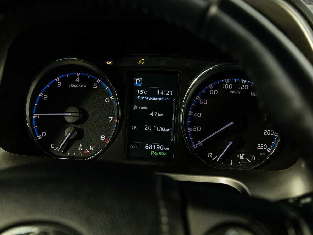 Купить Toyota RAV4, 2015, 68 190 км.. Фото: #11