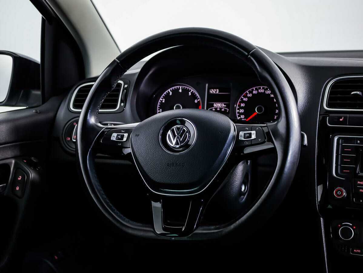 Купить Volkswagen Polo, 2017, 60 903 км.. Фото: #9