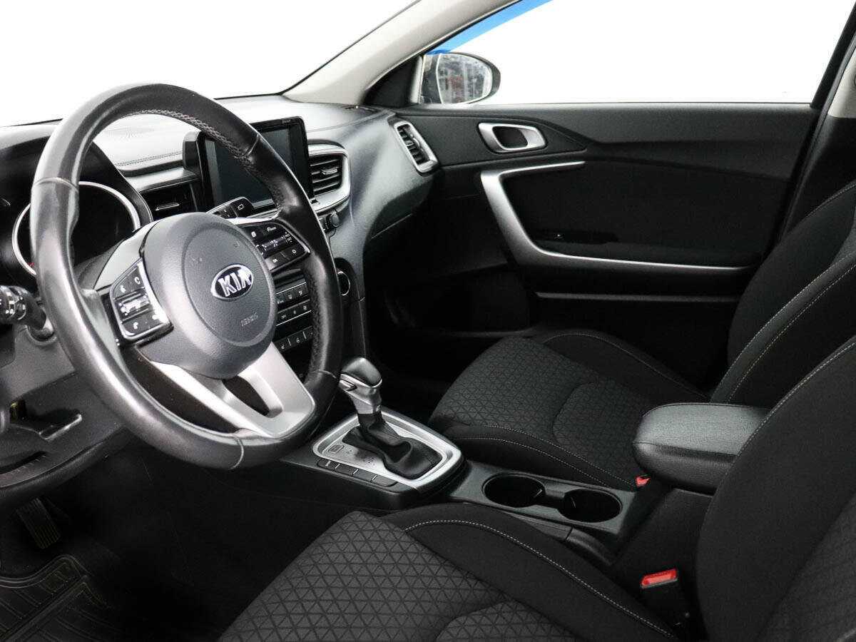 Купить Kia Ceed, 2019, 86 623 км.. Фото: #9