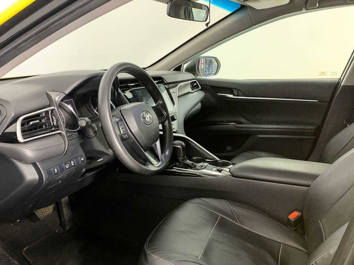 Купить Toyota Camry, 2021, 366 680 км.. Фото: #8