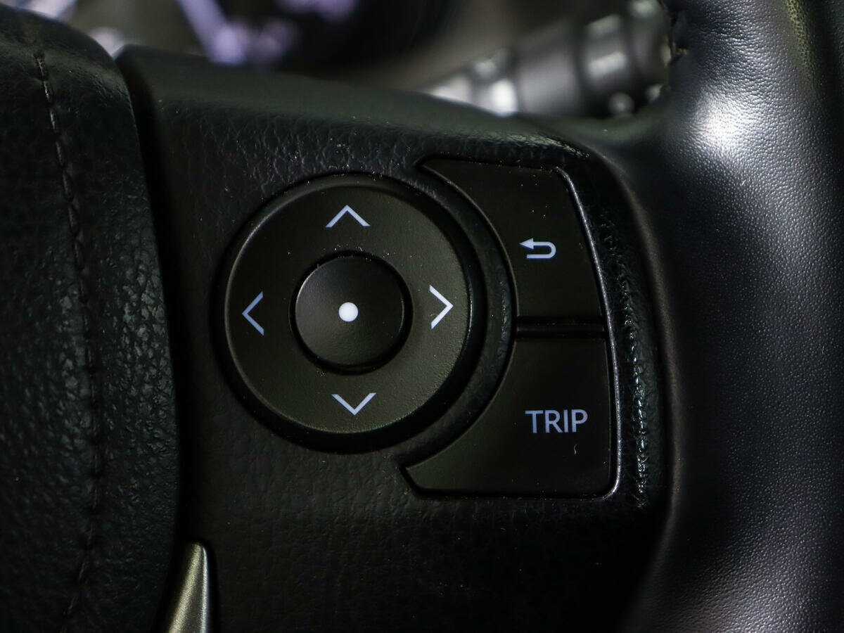 Купить Toyota RAV4, 2018, 63 906 км.. Фото: #21