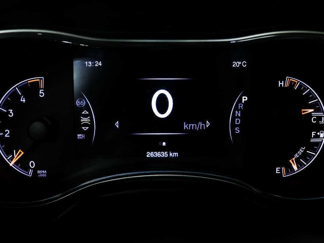 Купить Jeep Grand Cherokee, 2013, 263 636 км.. Фото: #9