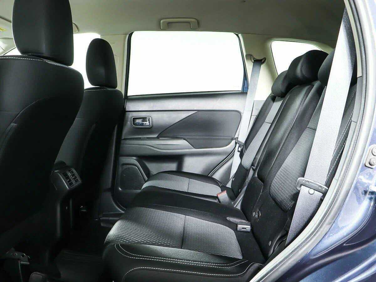 Купить Mitsubishi Outlander, 2019, 83 458 км.. Фото: #12