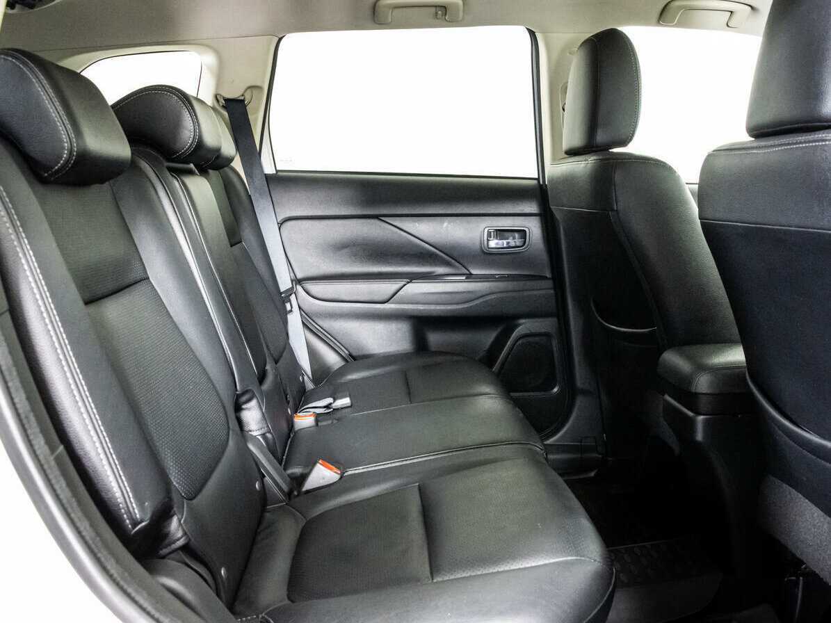 Купить Mitsubishi Outlander, 2018, 156 573 км.. Фото: #13