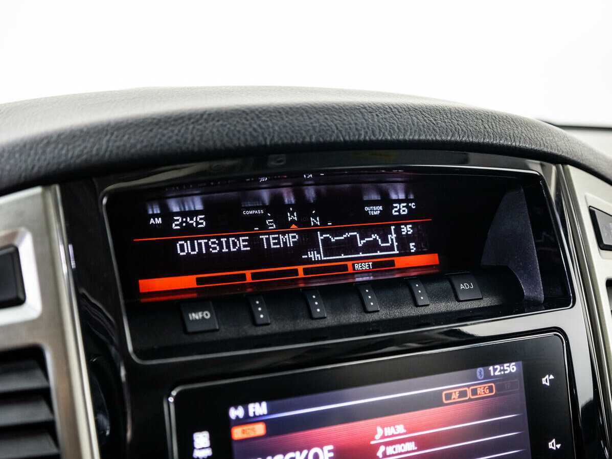 Купить Mitsubishi Pajero, 2017, 108 000 км.. Фото: #15