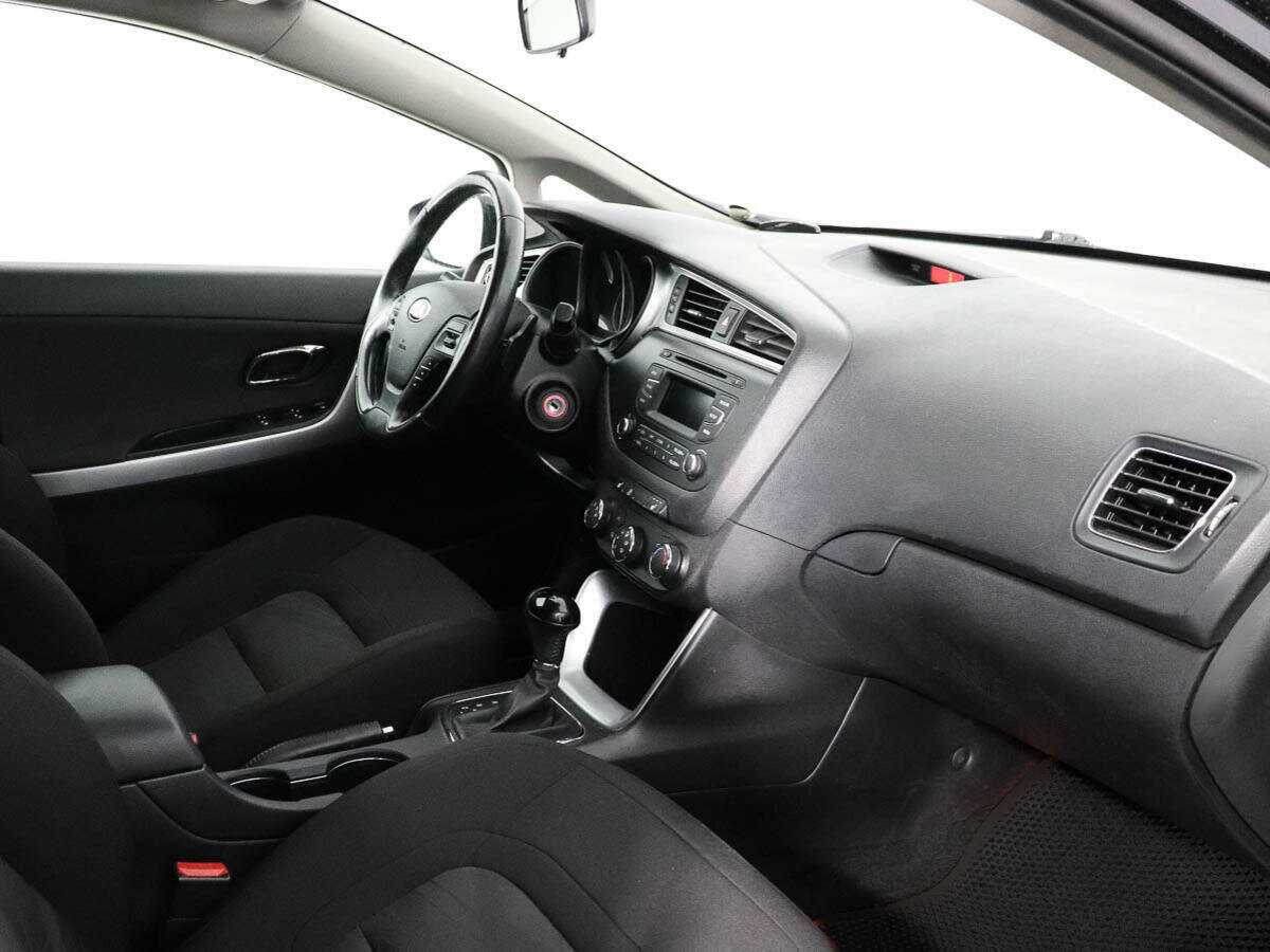 Купить Kia Ceed, 2016, 129 000 км.. Фото: #8