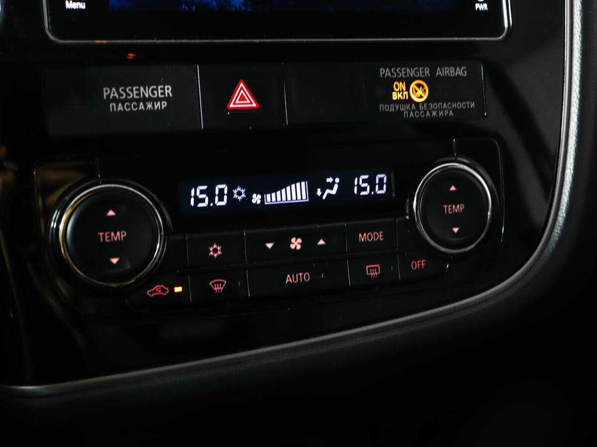 Купить Mitsubishi Outlander, 2017, 193 623 км.. Фото: #13