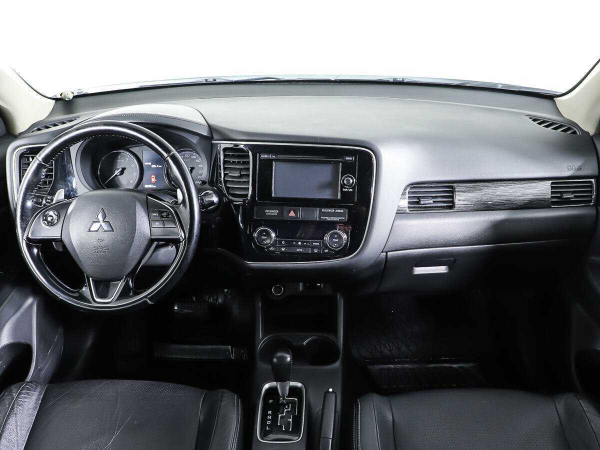 Купить Mitsubishi Outlander, 2015, 102 274 км.. Фото: #10