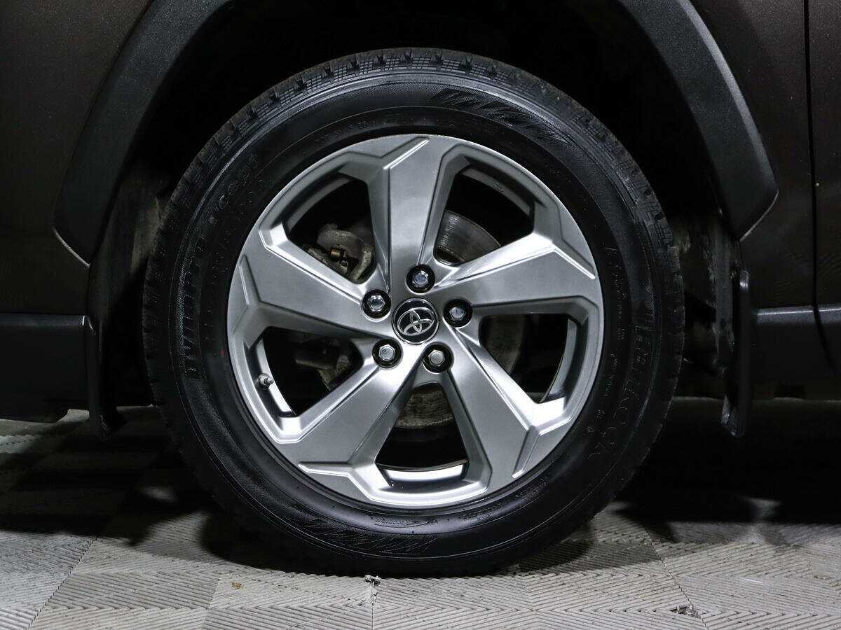 Купить Toyota RAV4, 2019, 42 530 км.. Фото: #12