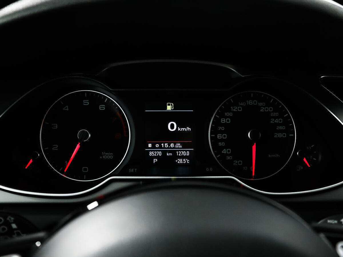 Купить Audi A4, 2013, 85 146 км.. Фото: #7