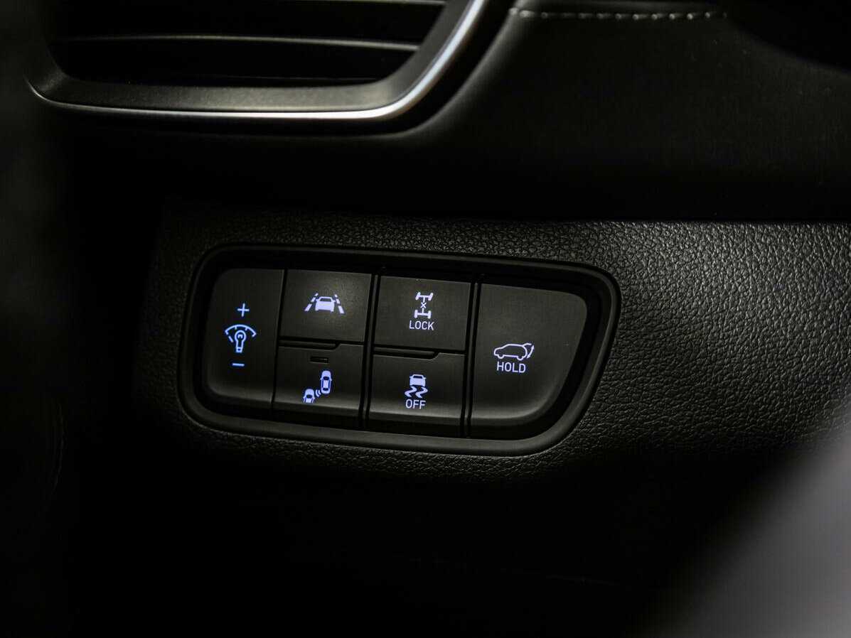 Купить Hyundai Santa Fe, 2019, 132 401 км.. Фото: #14