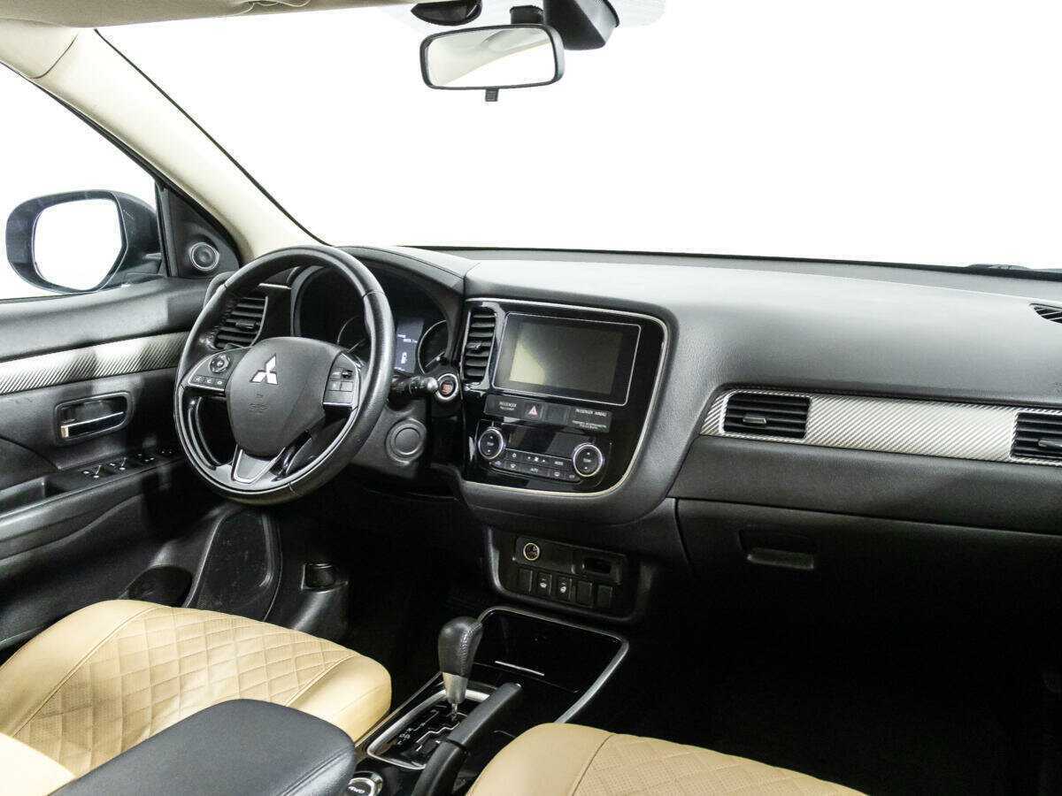 Купить Mitsubishi Outlander, 2018, 114 534 км.. Фото: #8