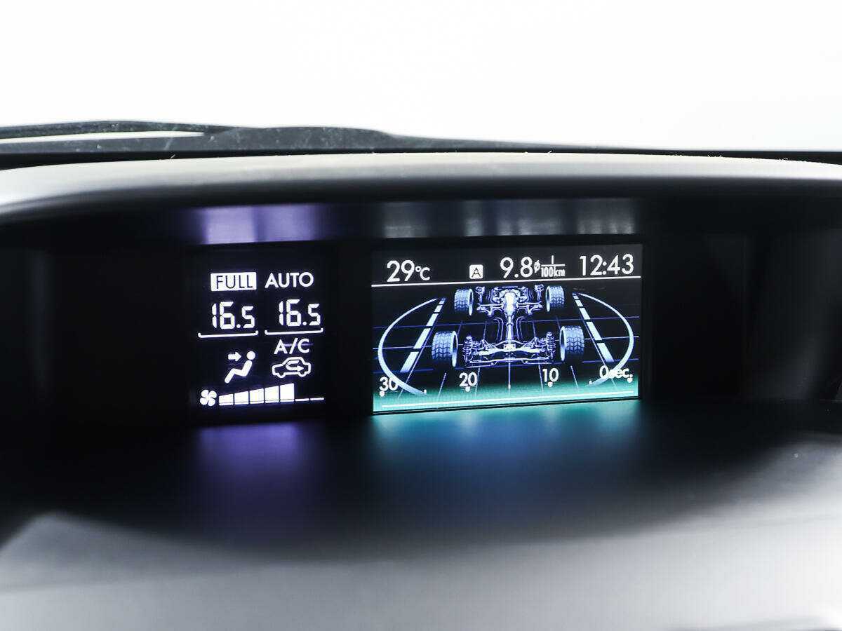 Купить Subaru XV, 2017, 46 625 км.. Фото: #16