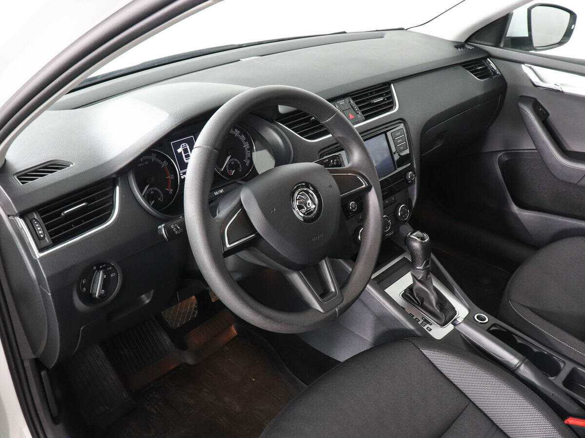 Купить Skoda Octavia, 2018, 87 917 км.. Фото: #8