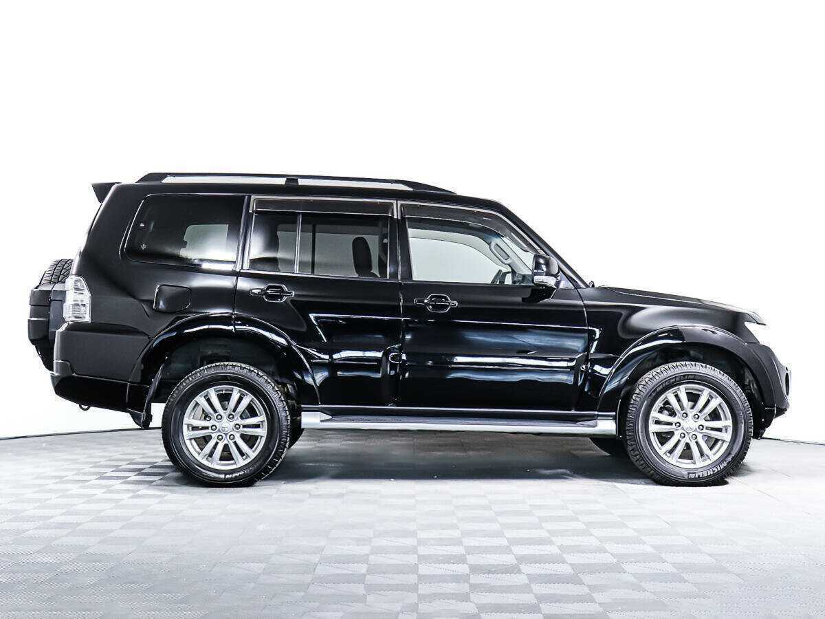 Купить Mitsubishi Pajero, 2012, 177 976 км.. Фото: #2