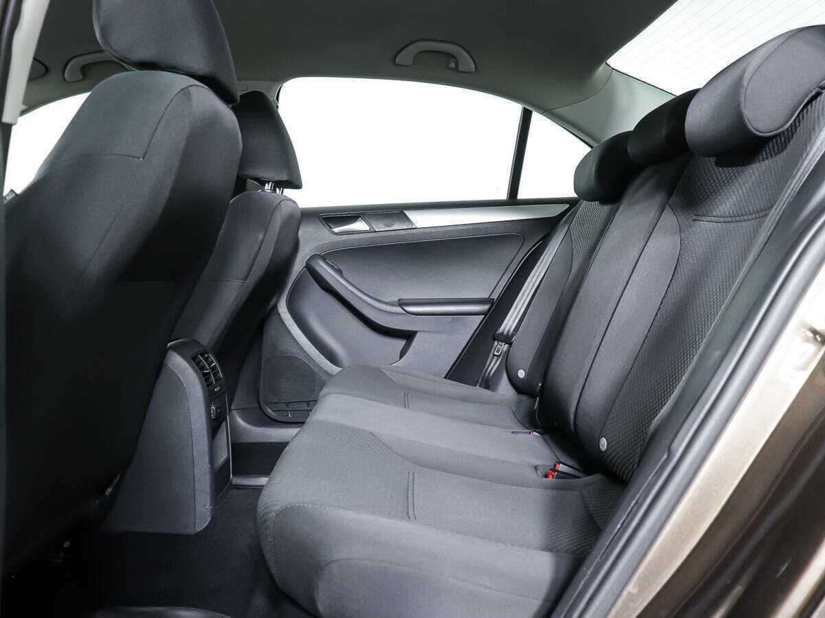 Купить Volkswagen Jetta, 2012, 279 369 км.. Фото: #8