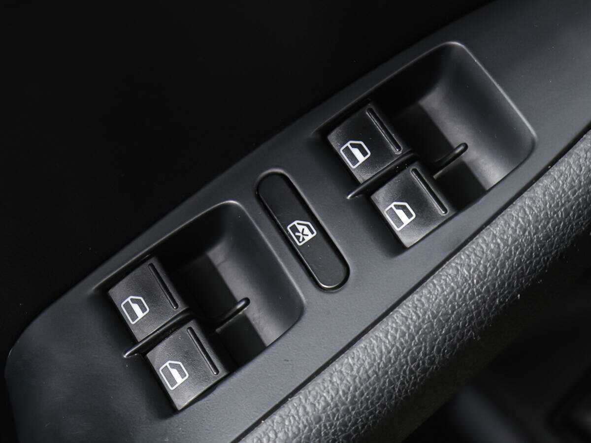 Купить Volkswagen Jetta, 2012, 279 369 км.. Фото: #10