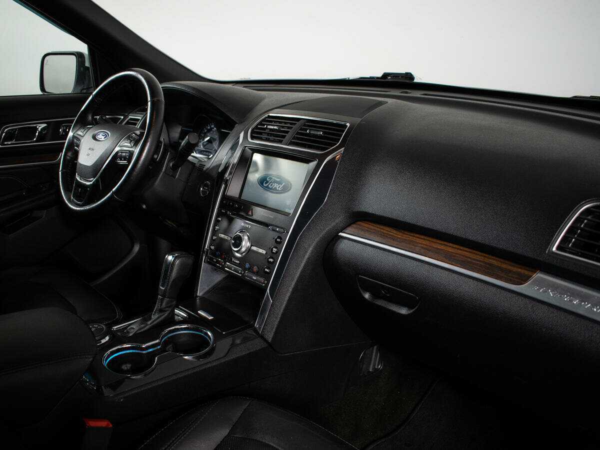 Купить Ford Explorer, 2016, 90 000 км.. Фото: #8