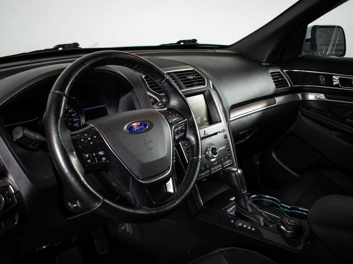 Купить Ford Explorer, 2016, 90 000 км.. Фото: #11